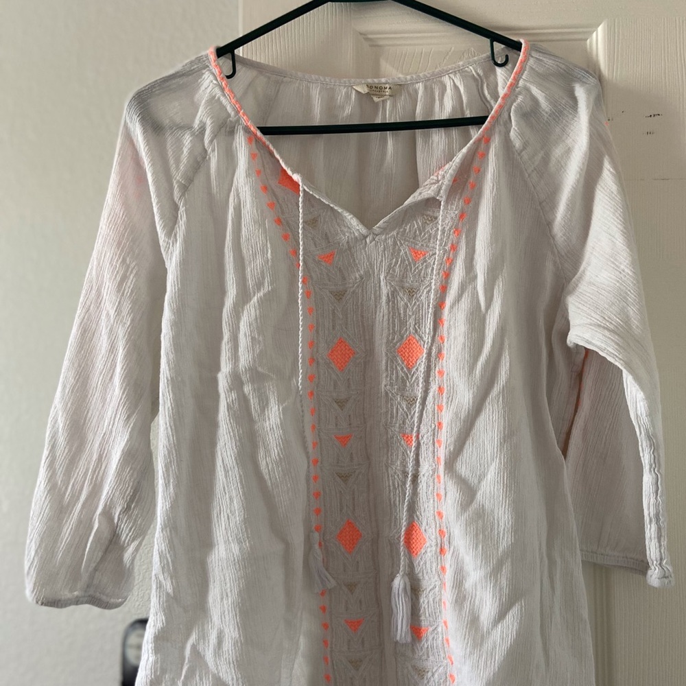 Beautiful 3/4 sleeve top